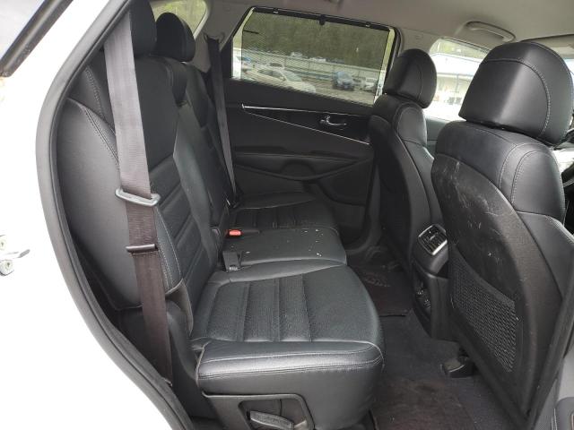 Photo 11 from auction – 2017 KIA SORENTO EX with VIN 5XYPHDA16HG243890