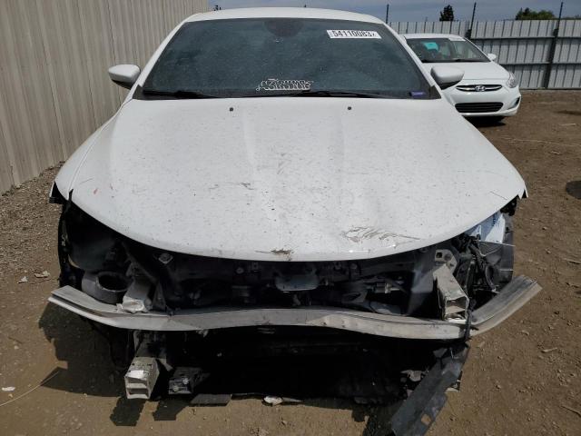 Photo 5 from auction – 2015 CHRYSLER 200 S with VIN 1C3CCCDG4FN601604