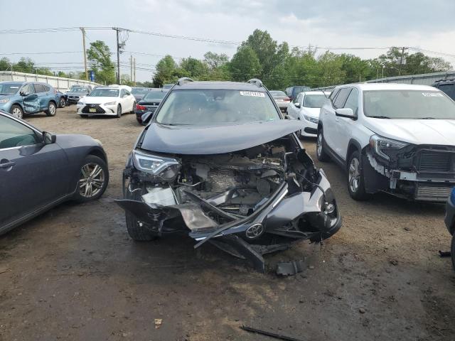 Photo 5 from auction – 2018 TOYOTA RAV4 LIMIT with VIN JTMDFREV0JJ726574