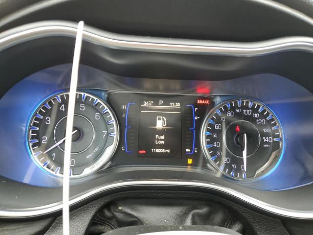 Photo 9 from auction – 2015 CHRYSLER 200 LIMITE with VIN 1C3CCCAB8FN612825