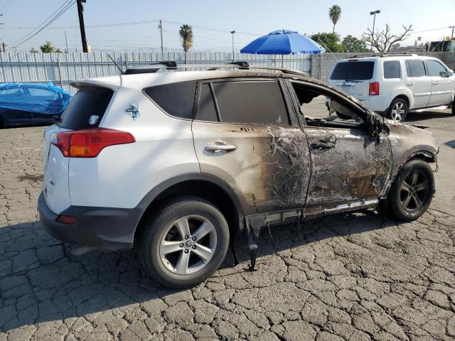 Photo 3 from auction – 2015 TOYOTA RAV4 XLE with VIN 2T3WFREV8FW173612