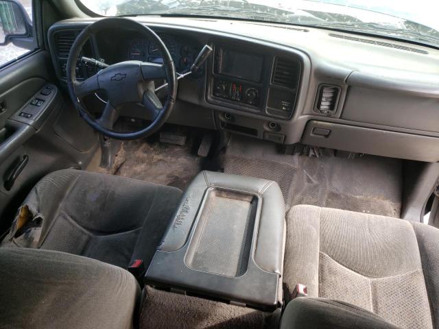 Photo 8 from auction – 2004 CHEVROLET SILVERADO with VIN 2GCEC19VX41144411