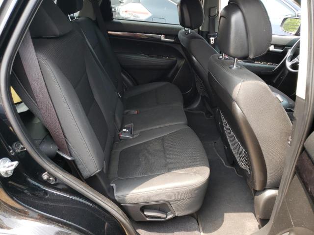 Photo 11 from auction – 2015 KIA SORENTO LX with VIN 5XYKT3A64FG577962