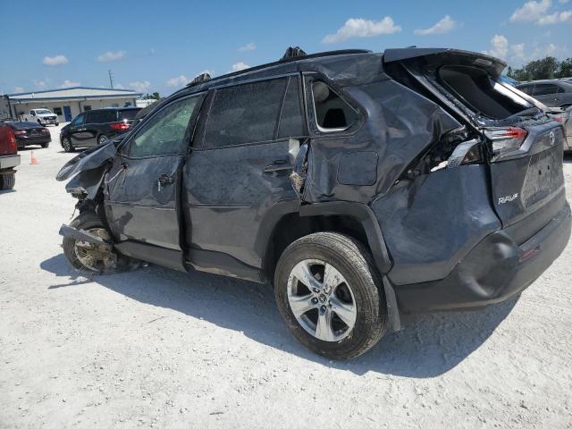 Photo 2 from auction – 2019 TOYOTA RAV4 XLE with VIN JTMP1RFV1KD024614