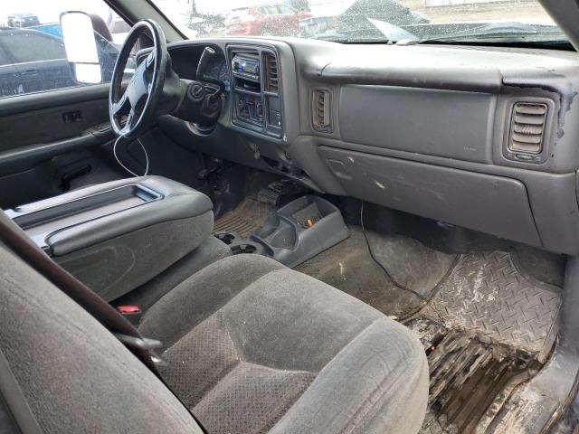 Photo 8 from auction – 2003 CHEVROLET SILVERADO with VIN 1GCHC29153E208934