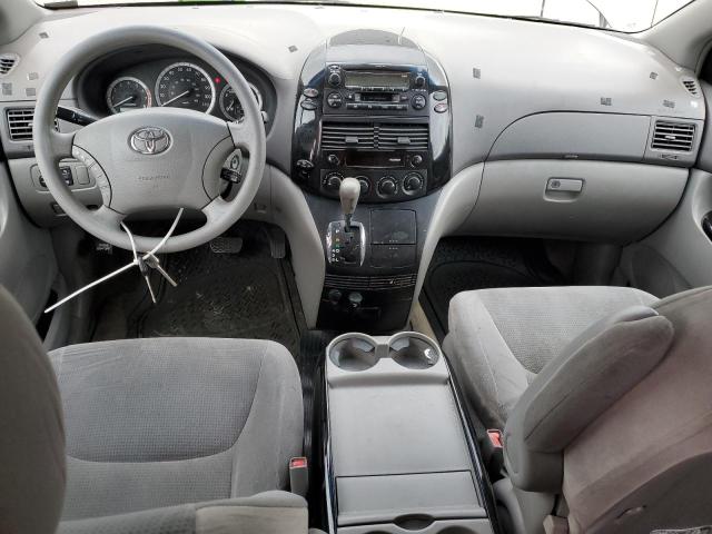 Photo 8 from auction – 2004 TOYOTA SIENNA CE with VIN 5TDZA23C14S194708