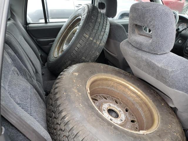 Photo 13 from auction – 2001 HONDA CR-V with VIN JHLRD18441C056633