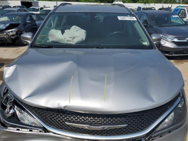 Photo 12 from auction – 2017 CHRYSLER PACIFICA T with VIN 2C4RC1BGXHR794392