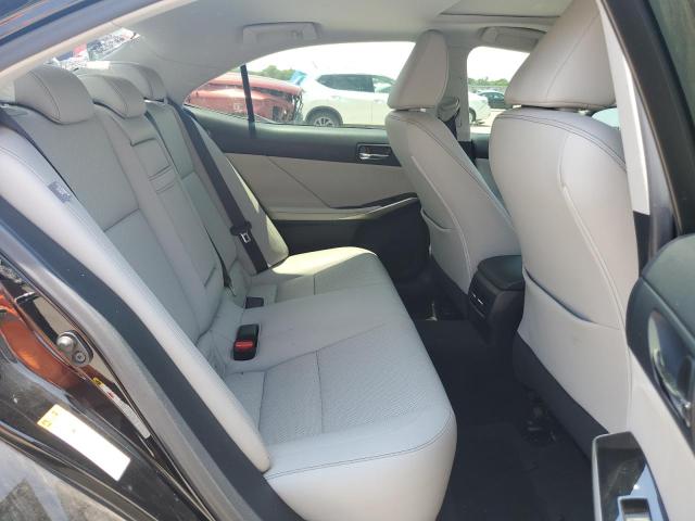 Photo 10 from auction – 2016 LEXUS IS 200T with VIN JTHBA1D21G5023144
