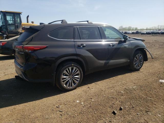 Photo 3 from auction – 2020 TOYOTA HIGHLANDER with VIN 5TDEBRCH3LS002560