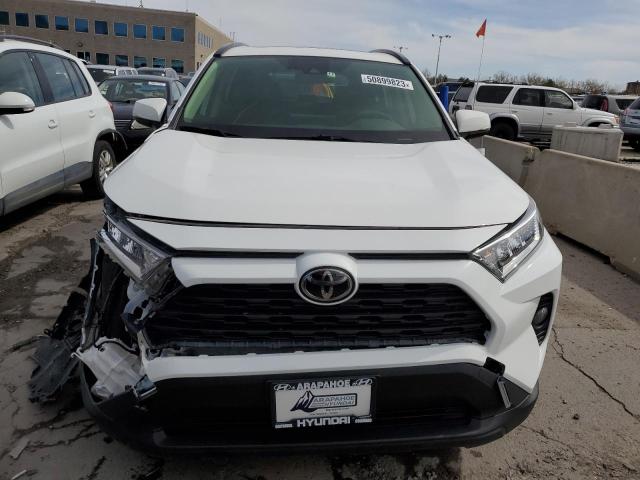 Photo 5 from auction – 2019 TOYOTA RAV4 XLE with VIN JTMP1RFV2KD019826