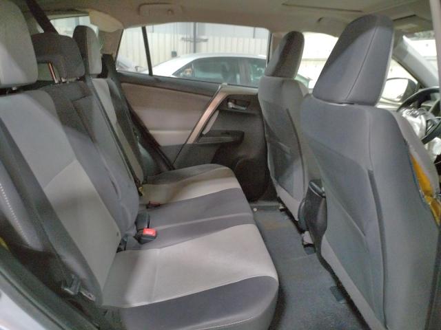 Photo 11 from auction – 2015 TOYOTA RAV4 XLE with VIN JTMRFREV7FD160926