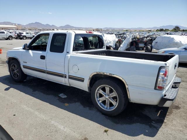 Photo 2 from auction – 2000 CHEVROLET SILVERADO with VIN 2GCEC19WXY1338757
