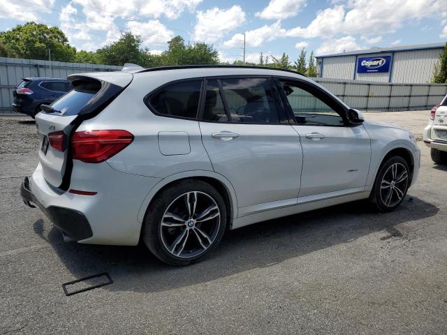 Photo 3 from auction – 2017 BMW X1 XDRIVE2 with VIN WBXHT3C33H5F85839