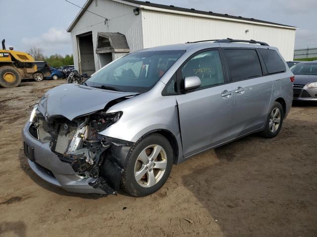 Photo 1 from auction – 2016 TOYOTA SIENNA LE with VIN 5TDKK3DC5GS705019
