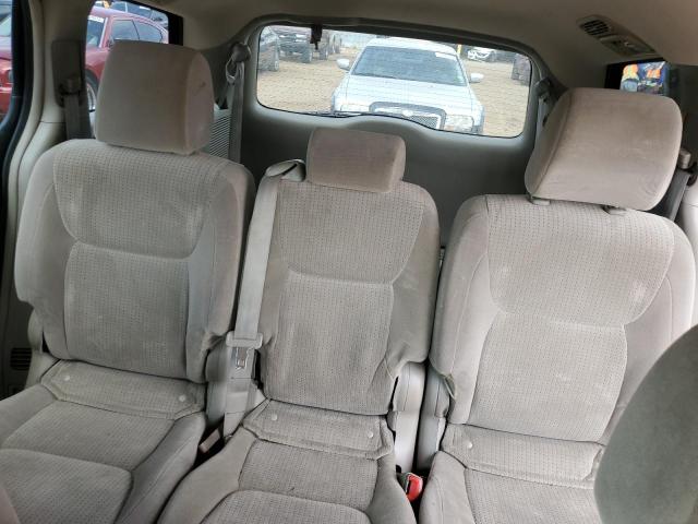 Photo 10 from auction – 2010 TOYOTA SIENNA CE with VIN 5TDKK4CC7AS307051