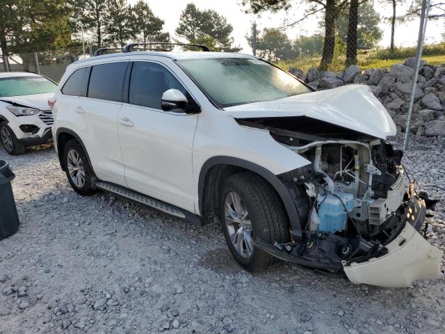 Photo 4 from auction – 2015 TOYOTA HIGHLANDER with VIN 5TDKKRFH6FS107175