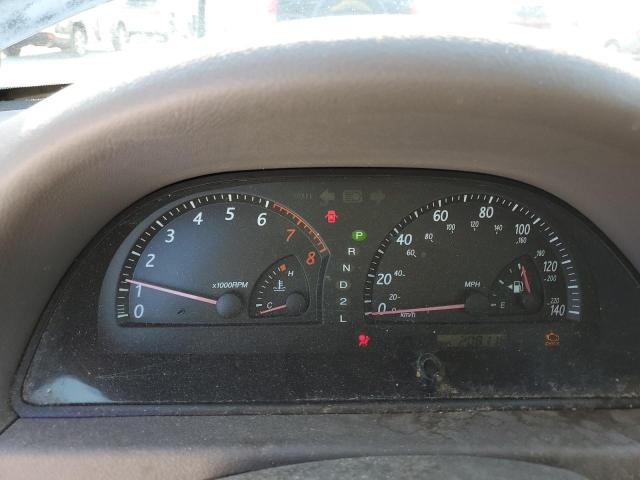Photo 9 from auction – 2002 TOYOTA CAMRY LE with VIN 4T1BE32K02U025644