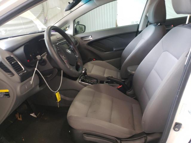 Photo 7 from auction – 2017 KIA FORTE LX with VIN 3KPFK4A77HE037833