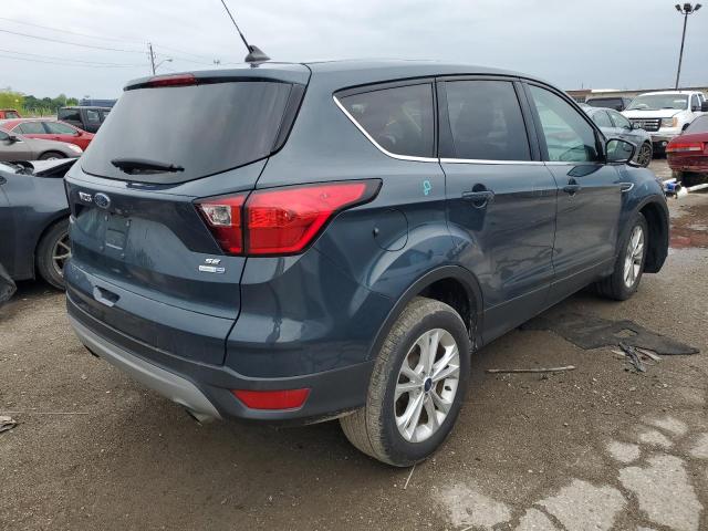 Photo 3 from auction – 2019 FORD ESCAPE SE with VIN 1FMCU9GD2KUB12918