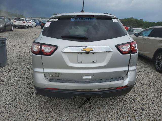 Photo 6 from auction – 2017 CHEVROLET TRAVERSE L with VIN 1GNKRGKD5HJ323657
