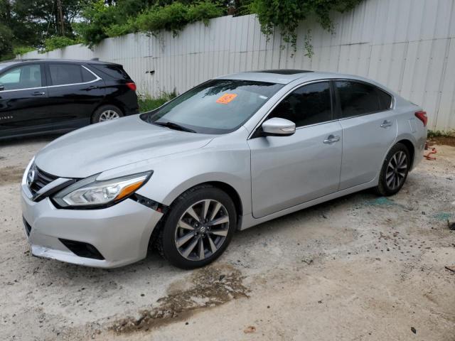 NISSAN ALTIMA 2.5 2017 with VIN 1N4AL3AP7HC196754 - Photo from auction