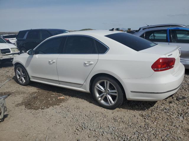 Photo 2 from auction – 2012 VOLKSWAGEN PASSAT SEL with VIN 1VWCN7A36CC107635