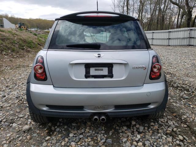 Photo 6 from auction – 2003 MINI COOPER S with VIN WMWRE33473TD64329