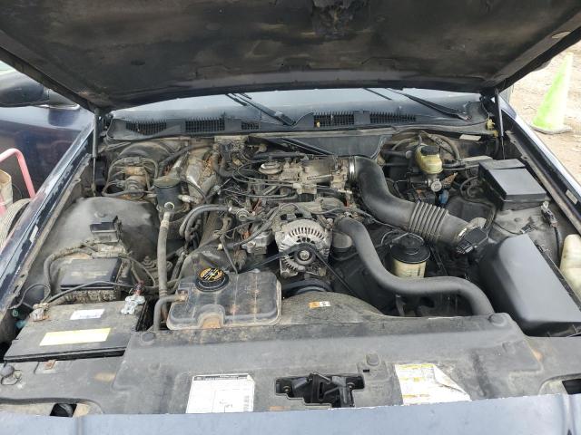 Photo 11 from auction – 2000 FORD CROWN VICT with VIN 2FAFP73W1YX155173