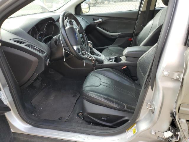 Zdjęcie 7 z aukcji – 2014 FORD FOCUS SE z VIN 1FADP3K23EL207913