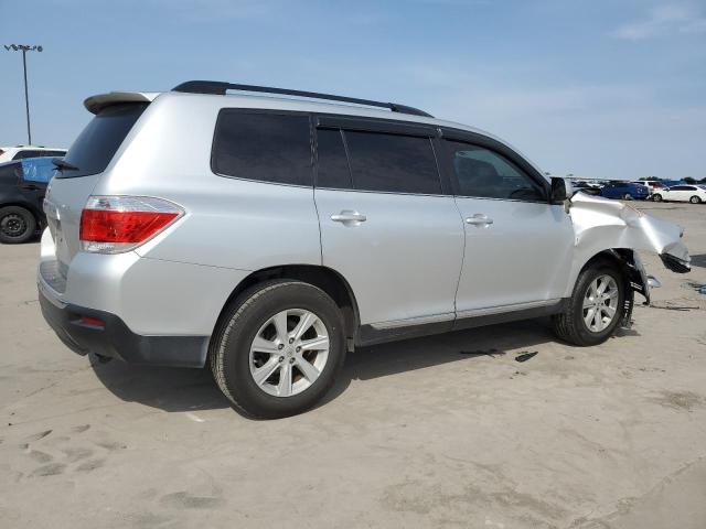 Photo 3 from auction – 2013 TOYOTA HIGHLANDER with VIN 5TDZK3EH3DS126602