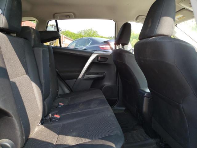 Photo 11 from auction – 2018 TOYOTA RAV4 LE with VIN JTMBFREV2JD247708