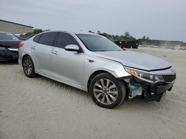 Photo 4 from auction – 2016 KIA OPTIMA EX with VIN 5XXGU4L30GG048963