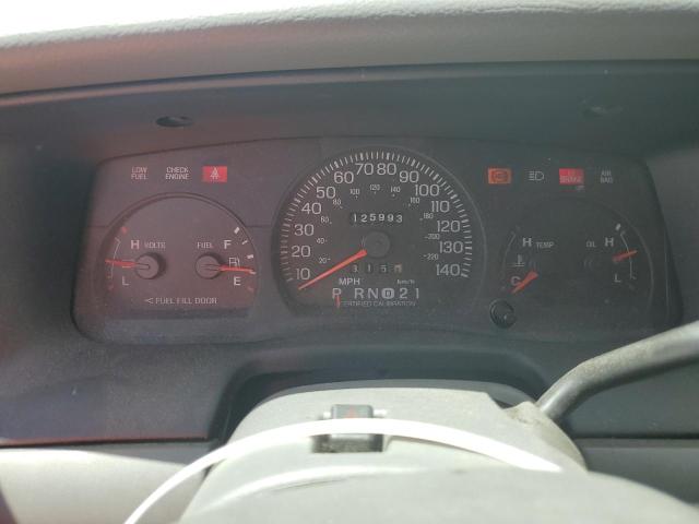 Photo 9 from auction – 2003 FORD CROWN VICT with VIN 2FAHP71W53X198564