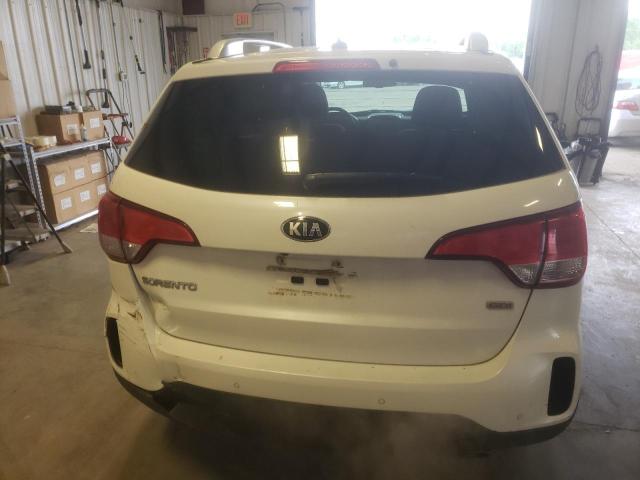 Photo 6 from auction – 2015 KIA SORENTO LX with VIN 5XYKTCA66FG585576