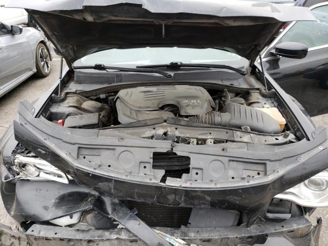Photo 11 from auction – 2015 CHRYSLER 300 LIMITE with VIN 2C3CCAAG0FH802112