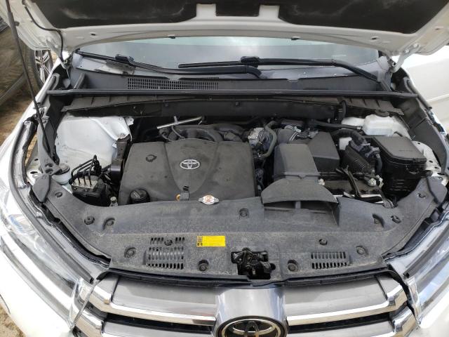 Photo 12 from auction – 2019 TOYOTA HIGHLANDER with VIN 5TDDZRFH8KS984457