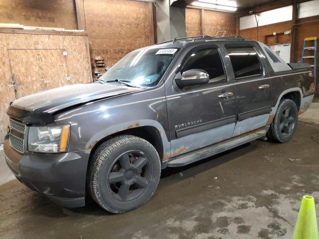 CHEVROLET AVALANCHE 2011 with VIN 3GNTKEE33BG138502 - Photo from auction