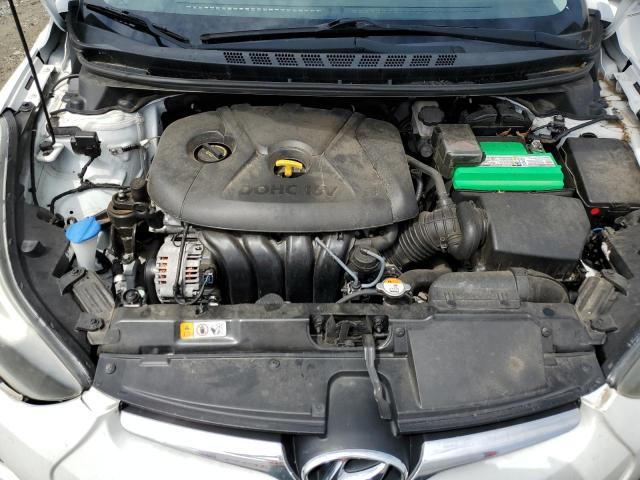 Photo 11 from auction – 2016 HYUNDAI ELANTRA SE with VIN 5NPDH4AE2GH685076