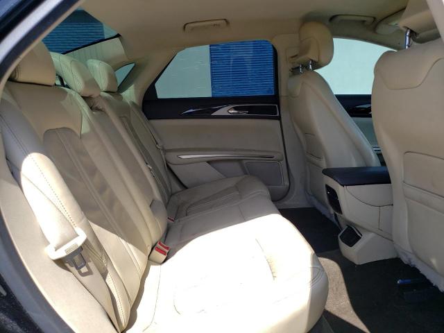 Zdjęcie 10 z aukcji – 2015 LINCOLN MKZ z VIN 3LN6L2G92FR607779