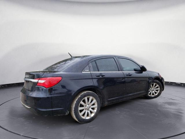 Photo 3 from auction – 2011 CHRYSLER 200 TOURIN with VIN 1C3BC1FB2BN569599