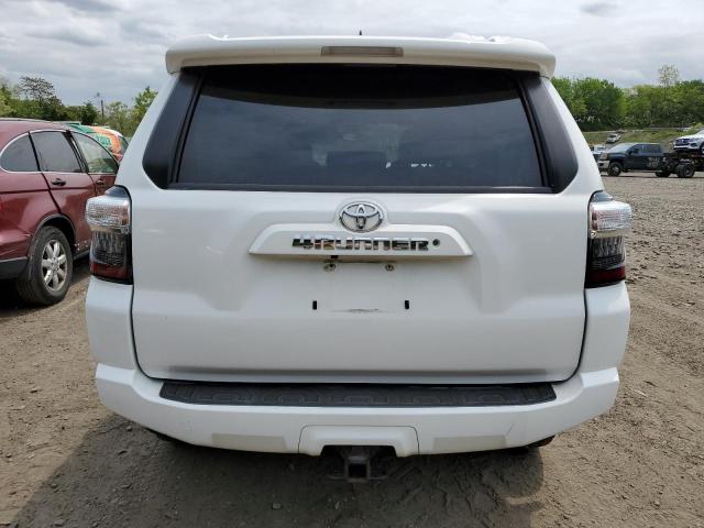 Photo 6 from auction – 2018 TOYOTA 4RUNNER SR with VIN JTEBU5JR0J5484503