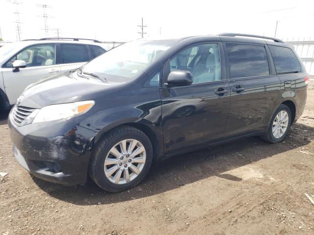 TOYOTA SIENNA LE 2013 with VIN 5TDJK3DC3DS068459 - Photo from auction