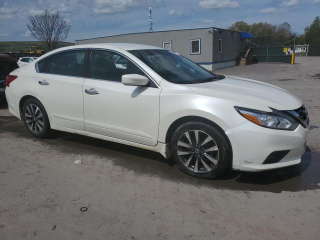 Photo 4 from auction – 2017 NISSAN ALTIMA 2.5 with VIN 1N4AL3AP0HC246684
