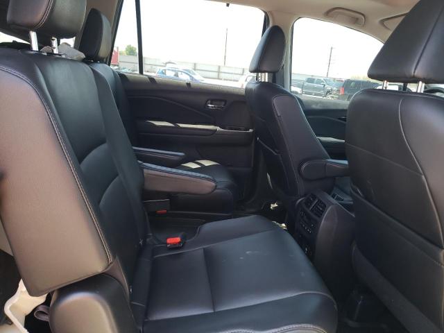 Photo 10 from auction – 2019 HONDA PILOT TOUR with VIN 5FNYF6H66KB016785