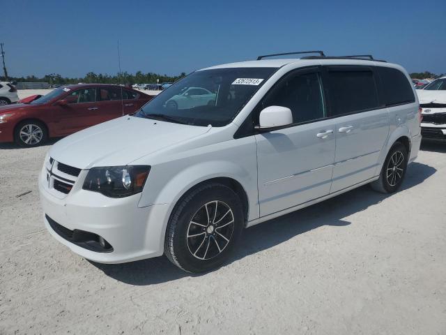 DODGE GRAND CARA 2017 مع رقم تعريف المركبة 2C4RDGEG3HR671853 - صورة من المزاد