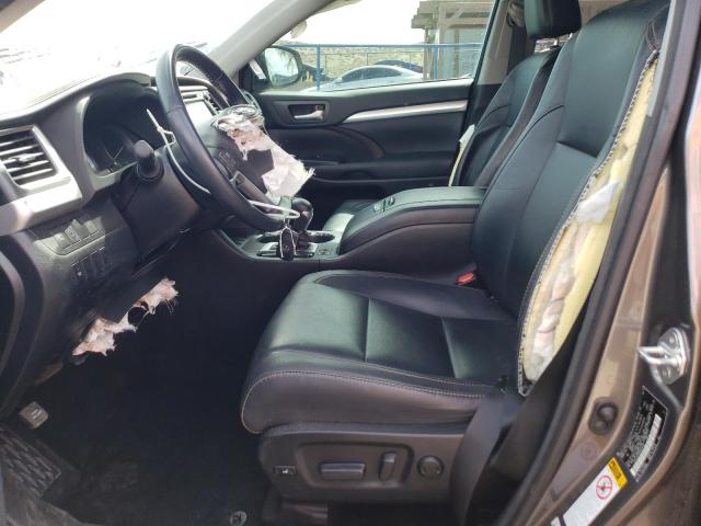 Photo 7 from auction – 2017 TOYOTA HIGHLANDER with VIN 5TDJZRFH3HS415737