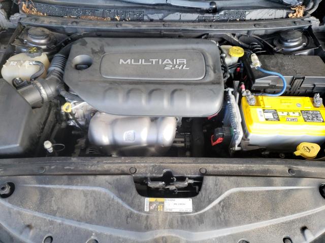 Photo 11 from auction – 2015 CHRYSLER 200 LIMITE with VIN 1C3CCCAB8FN751871