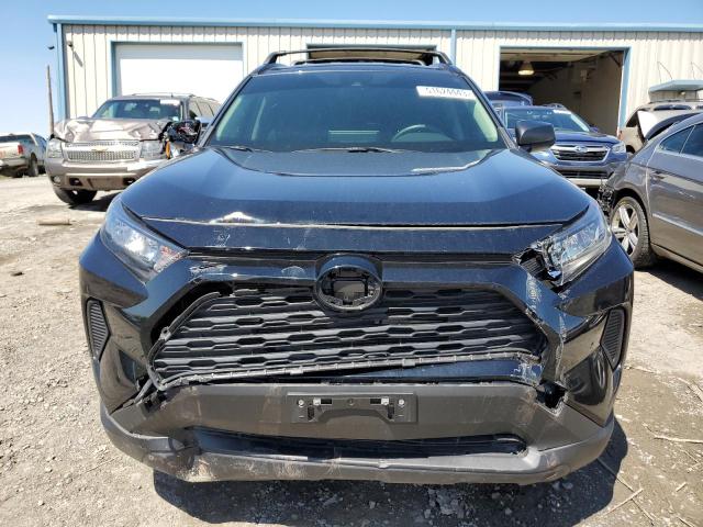 Photo 5 from auction – 2021 TOYOTA RAV4 LE with VIN JTMLWRFV6MD130740