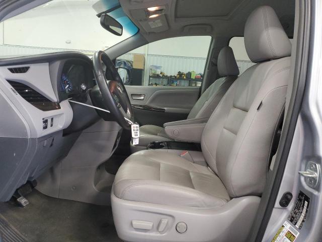 Photo 7 from auction – 2015 TOYOTA SIENNA XLE with VIN 5TDYK3DC4FS576439
